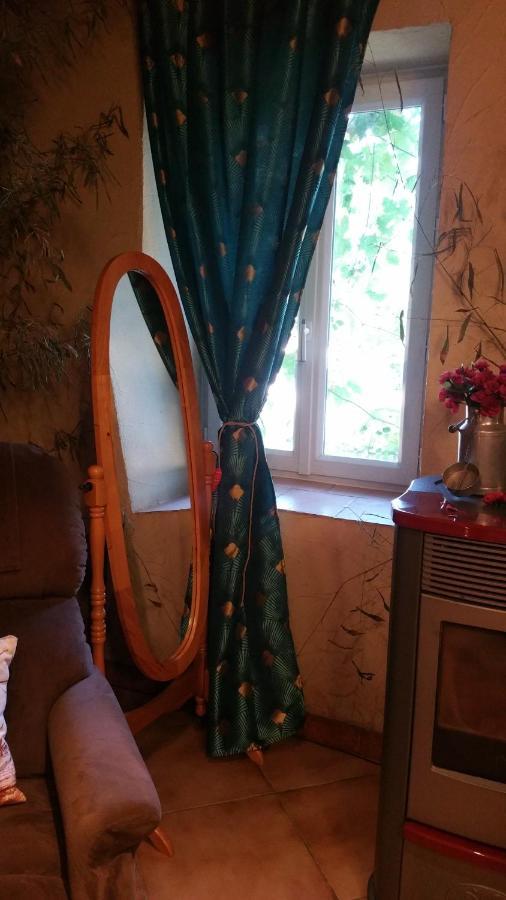 Bed and Breakfast Basse-Cour De Montin Au 256 Chemin De La Rocaille A 38510 Vezeronce Curtin Morestel Exterior foto